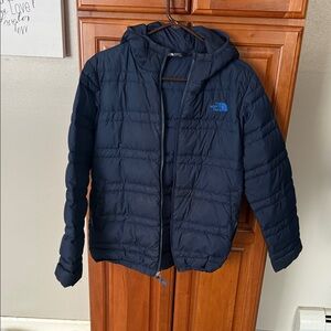 Boys size 18/20 Navy North Face Jacket